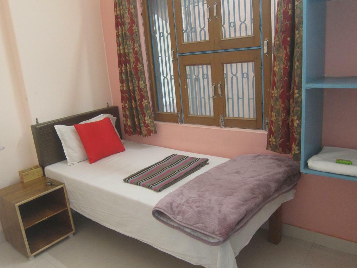 Kedar Guest House -Feel At Home Varanasi Eksteriør bilde